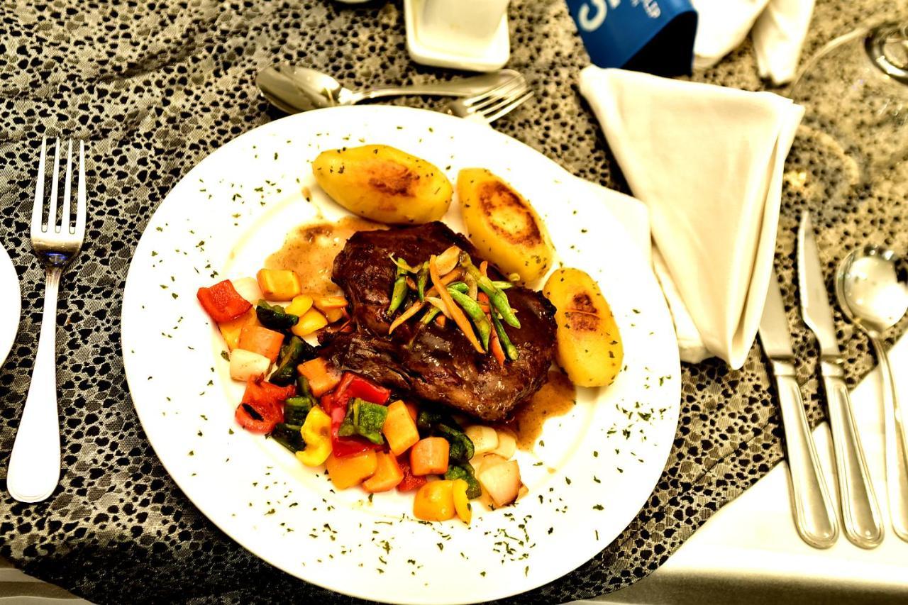 Golden Tulip Ibadan Otel Dış mekan fotoğraf