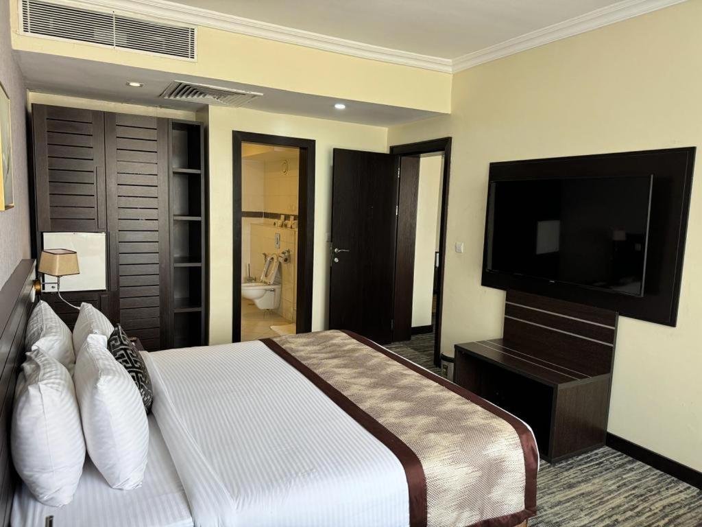 Golden Tulip Ibadan Otel Dış mekan fotoğraf
