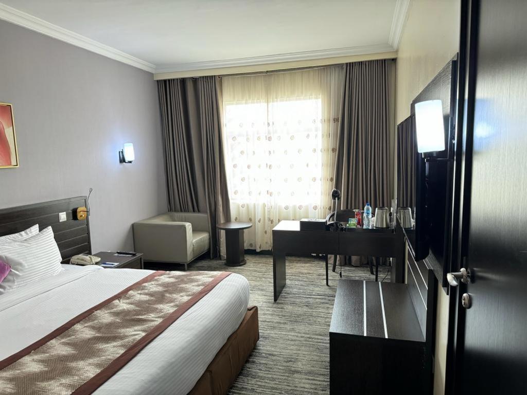 Golden Tulip Ibadan Otel Dış mekan fotoğraf