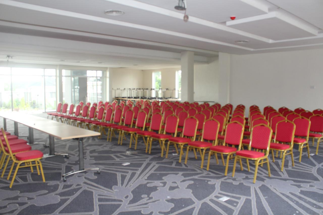 Golden Tulip Ibadan Otel Dış mekan fotoğraf